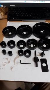 Hole Saw Kayu Set 16pcs: Alat Bor Kayu Berkualitas & Praktis