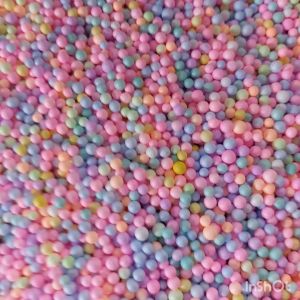 เม็ดโฟมสีพาสเทล โฟมย้อมสี เม็ดโฟมหลากสี ตกแต่งของกล่องขวัญวันเกิด ของปัจฉิม วันปีใหม่ ขนาด3-4 มิลสีสวยน่ารัก ราคาถูก