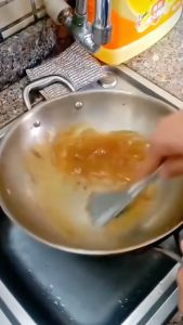 EASY CELANING FOR COOKWARE SET QUALITY CLEANING STAINLESS BRUSH Stainless Steel FAST Cleaning for COOKWARE SET or Household Materials PANGLINIS NG KALDERO KAWALI AT IBA PA Stainless steel Pan and nonstick Pan less damage ang Pan