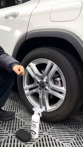 Tire Dull Aging Repair Spray Black Gloss Tire Restoration Auto Rubber Care