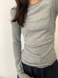 Gray Cuffed Long Sleeve Slim Fit Base Layer T-Shirt Womens Thin Shoulder Sun Protection Top Commute Style Korean Version