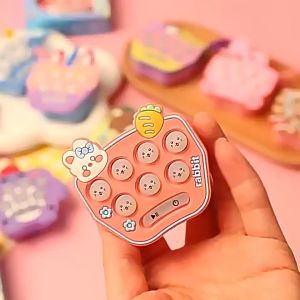 Pawfect Square Mini Whack A Mole Toy Keychain Children Fidget Toy Pop It Toy Speed Push Game Puzzle Game Kids Hit Hamster Stress Reliever Training Toy
