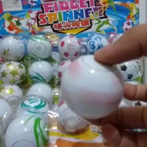 Mainan Fidget Spinner Foot Ball / Fidget Spinner Bola Fidget Spinner Bentuk Bulat Spinner Terbaru Berputar Lama