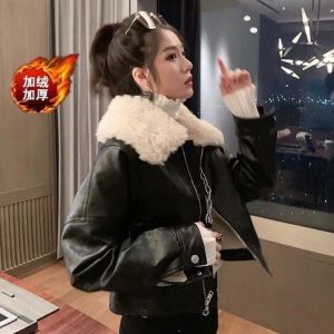 Womens Short Biker Jacket Faux Fur Collar Thickened Black Leather Coat Autumn Winter Fashion Retro Hong Kong Style Zipper Closure
