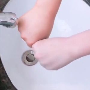 Sabun Vulkanik Zhiqi & Simu Pemutih Kulit Badan 260ml / Sabun Lumpur Vulkanik Whitening Pemutih Kulit Badan - 260ml