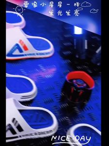 Dép Nam Nữ dép quai ngang màu cam bóng phong cách Hàn Quốc trẻ trung thể thao nóng bỏng dép chống trơn trượt