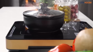 BẾP HỒNG NGOẠI CẢM ỨNG SUNHOUSE SHD6015 - Công suất 2000Wkhông kén nồi chảo Tặng kèm vỉ nướng