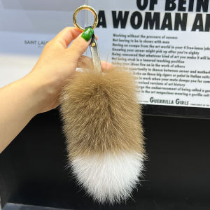 กระดุมหัวเข็มขัดขนกระต่ายแท้ เครื่องประดับกระเป๋า กระดุมหัวเข็มขัดแบบเรียบง่าย สัตว์ป่า หางเล็ก เข็มขัดห้อยรถยนต์ ห้อยกระเป๋า แบรนด์ Qiu Rui Xing