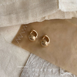 Sunny Zoo Commuter Style Minimalist Japanese Fashion Small Ear Cuff Daily Simple High-End Feeling Earrings Alloy Silver Gold