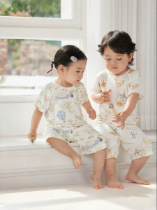 SHI YUE JIE JING | Lightweight Short Sleeve Infant Clothing Set