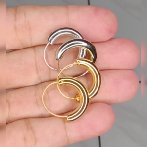 ANTING  TITANIUMWARNA GOLD DM 2 CM / AKSESORIS  TITANIUM / PERHIASAN FASHION TITANIUM /   ♥ GIRLIE ACC ♥