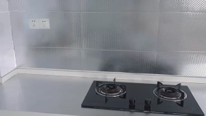 5m Waterproof Oil Stickers Kitchen Stickers Self-Adhesive Heat Resistance Aluminium Foil Wallpaper