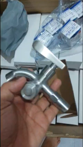 Củ Sen Tắm Lạnh Thân Đúc Nguyên Khối Vòi Hoa Sen INOX 304 Chất liệu tất cả các bộ phận bằng inox 304 đảm bảo không han gỉ
