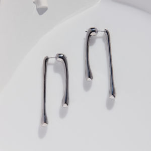 Drop Earring France Special-Interest Design Stylish Minimalistic Fashion Wind Long Flowing Water Drop Earrings Silver Needle
