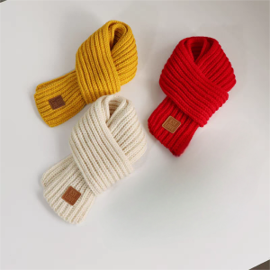 Winter warm and thick Korean knitted scarf for boys and girls childrens neck protection windproof solid color scarf