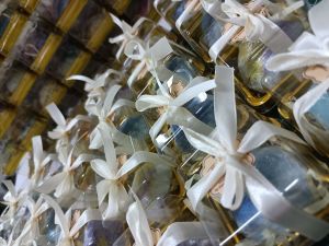 SMAZAGIFT (50 PIECES) HANDMADE SOAP Doorgift Goodies Bajet Murah Kahwin Akikah Birthday wedding engagement WITH BOX VARIOUS COLOURS AND FRAGRANCE