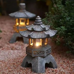 Retro Solar LED Decorative Stone Pagoda and Outdoor Lawn Waterproof Tower Light Creative Garden Lawn Palace Light Large Scale Solar Energy Lamp Stone Pagoda Light