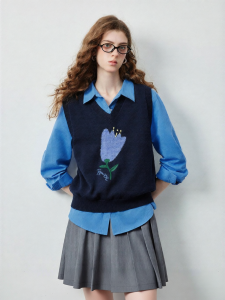 Toyouth | V-Neck Knit Sleeveless Vest for Women Autumn Campus Style with Plant Jacquard