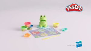 Play-Doh Frog ‘n Colors Starter Set with Playmat (100.0% Original)