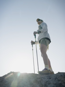 TREKKING POLE LIPAT AIR TREK EXT2 CARBON FIBER NATUREHIKE CNK2550DS011.mp4