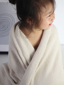 Chăn Máy Bay Dệt Kim Di Động Chăn Xe Bắc Âu Chăn Quấn Chân Mùa Hè Mỏng Bông Trẻ Em Gối Máy Lạnh Chăn Trẻ Sơ Sinh Chăn Mềm