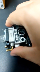 ปั้มลมเงียบ ออยฟรี อะไหล่ 16-14-10 ซึ่งเช็ควาล์ว แท้แน่นอนกว่า