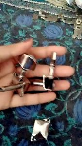 ลูกบิดกีต้าร์โปร่ง 6 ชิ้น (พร้อมน็อต+แหวนรอง) | ของแท้เกรดพรีเมียม | ติดตั้งง่ายใน 5 นาที | แถมฟรีไขควงปรับเสียง 🔧