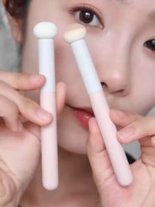 Lovely Meadow Steamed Bun Concealer Brush Makeup Brushes小馒头遮瑕刷干湿两用