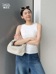 Sleeveless Vest Womens Slim Fit Inner And Outer Wear with Built-in Bra Back Pad Wide Shoulder One-Shoulder Neckline Casual Wear