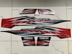 Bộ tem xe yamaha sirius màu đỏ đen 2013 tem in lụa koanhau hàng nhập Thái Lan chất lượng cao dành riêng cho dòng xe này tem hàng mới 100% giá bán cực tốt bán lẻ như bán sỉ