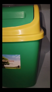 TOPONE 8 Liters Garbage Bin Mini Rectangle Trash Can With Swing Cover Basurahan
