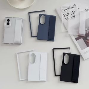 Fashion Soft Elastic Silicone Wrist Strap Matte PC Phone Case For Samsung Galaxy ZFold8 Ultra Z Fold 7 6 5 4 3 Solid Color Cover
