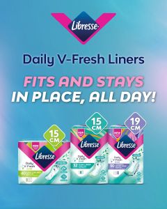 Libresse Green Tea Scent Longer & Wider Slim Panty Liner 19cm (3x30s) Box - Breathable & No Crumple