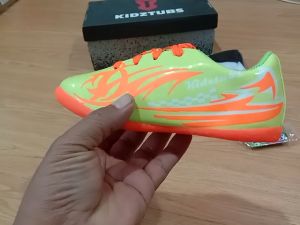 Sepatu Futsal Anak Laki Laki Perempuan Usia 2 - 5 6 - 10 Tahun PAUD TK SD Nomor Size 28 29 30 31 32 33 34 35 36 37-KIDZTUBS1606111723
