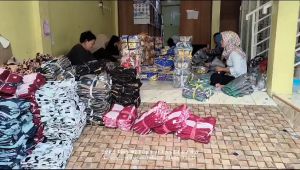 Gorden Pintu Smokring 12 Ring Murah Hordeng Pintu smokring 12 Lubang Gorden Smokring 12 Ring Murah