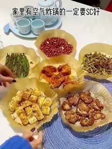 BOSSLU 50pcs Kertas Alas Baking Air Fryer Kertas Penyerap Minyak Anti Lengket Sekali Pakai 7MN1