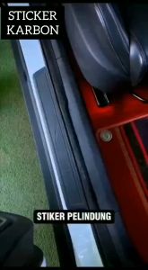 stiker karbon mobil calya stiker pelindung pintu pijakan kaki mobil terbaru