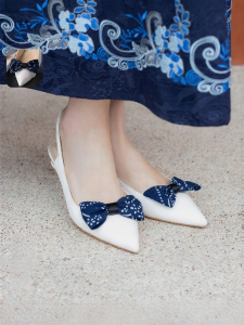 Elegant Vintage Detachable Bow Pointed Mid-Heel Shoes