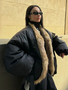 แจ็คเก็ตขนสัตว์หนาแบบอเมริกันสไตล์สตรีทสำหรับผู้หญิง ฤดูใบไม้ร่วง/ฤดูหนาว แจ็คเก็ตขนสัตว์แบบหนา ทรงหลวม อบอุ่น สีดำ แจ็คเก็ตขนสัตว์แบบผสม