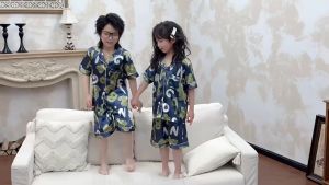 เสื้อผ้าเด็กชุดนอนเด็กฤดูใบไม้ผลิฤดูร้อนกางเกงขาสั้นสั้นชายและหญิงบางขนาดกลางและขนาดใหญ่เด็กบ้านเสื้อผ้าเด็ก