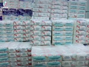 4 ชั้น ฮิคารูที่น่ารัก 1 แพ็คหูหิ้ว 5 ห่อ กระบวนการปรับขนาดเพิ่มขึ้น ลดกว่า 1 ตรงจากเดิม