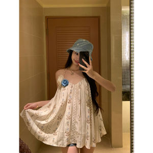 Halter V-Neck French Stylish Sleeveless Top