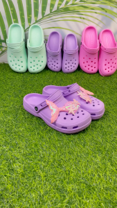Honu Comfort Kids Clogs with Cute Capybara Lightweight Non-Slip Clogs Slippers for Girls Breathable Everyday Play and Casual Wear Beach Sandals Style Slip-On for Travel and School | Powerpuff Girls Clogs with Capybara Charm