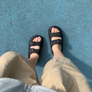 Comfortable Thick Bottom Anti-Slip Wear-Resistant Indoor Outdoor Couple Slippers Princess Style EVA Flat Heel Daily Wear