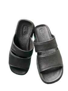 Sandal Selop Karet Pria  Anti Licin Anti Air Tebal Nyaman Dipakai Harian – Slip on Casual Tamara Line 068