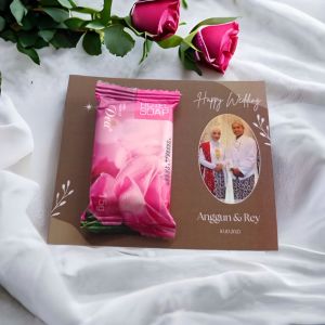 25pcs Souvenir Sabun Hotel Custom Photo Nama Unik Aesthetic Untuk Pernikahan / Aqiqah / Ulang tahun / Khitan / Tasyakuran
