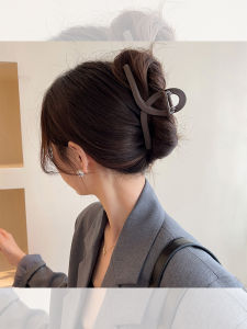 Oversized Shark Clip Hairpin Female Summer Back Head Updo Hair Clip 2023 New Simple and Versatile Grabber Clip Headdress