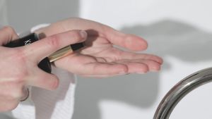 𝖪erastase Chronologiste Huile De Parfum Hair Oil 100 ml