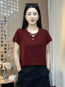 เสื้อยืดแขนสั้นผู้หญิงฤดูร้อน แฟชั่น เสื้อเชิ้ตชั้นในบาง คอวี สีพื้น เสื้อผ้าทำงานสไตล์เกาหลี เสื้อผ้าทำงานฤดูใบไม้ร่วง