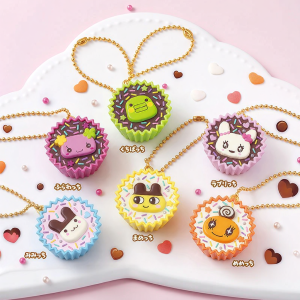 Bandai | Flower Mami Sweet Dessert Virtual Pet Charm